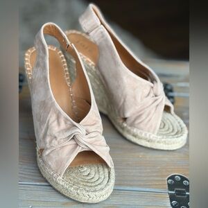 Joie SIZE 37 Nude Pink Suede Women's Slingback Espadrille Platform Wedge Sandals